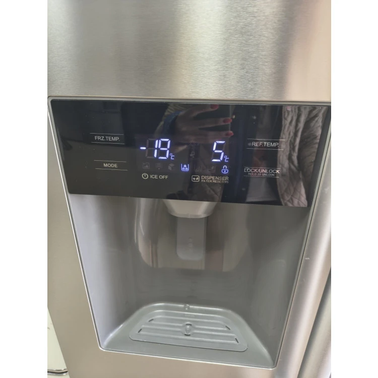 Хладилник с фризер  Midea Side by side ледогенератор