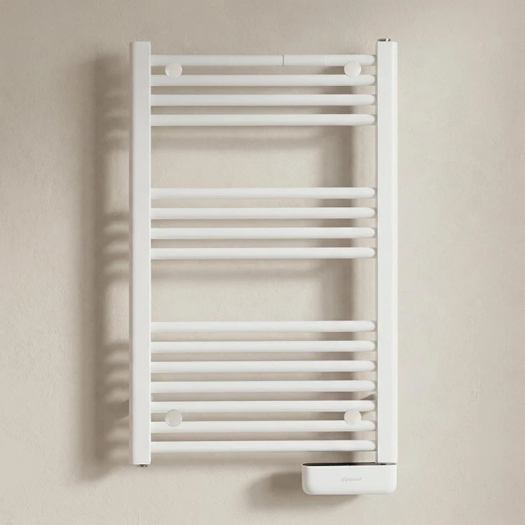 Радиатор за бaня Diplomat К070, 750W, флуид, LED дисплей